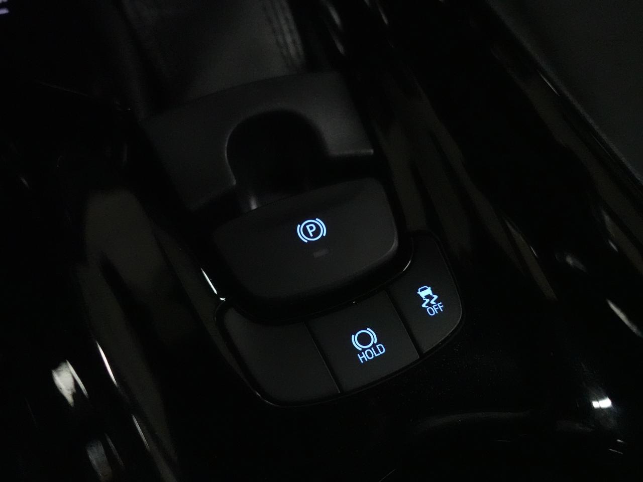 2022 Toyota C-HR XLE PREMIUM | LaneDep | Heated Seats | CarPlay