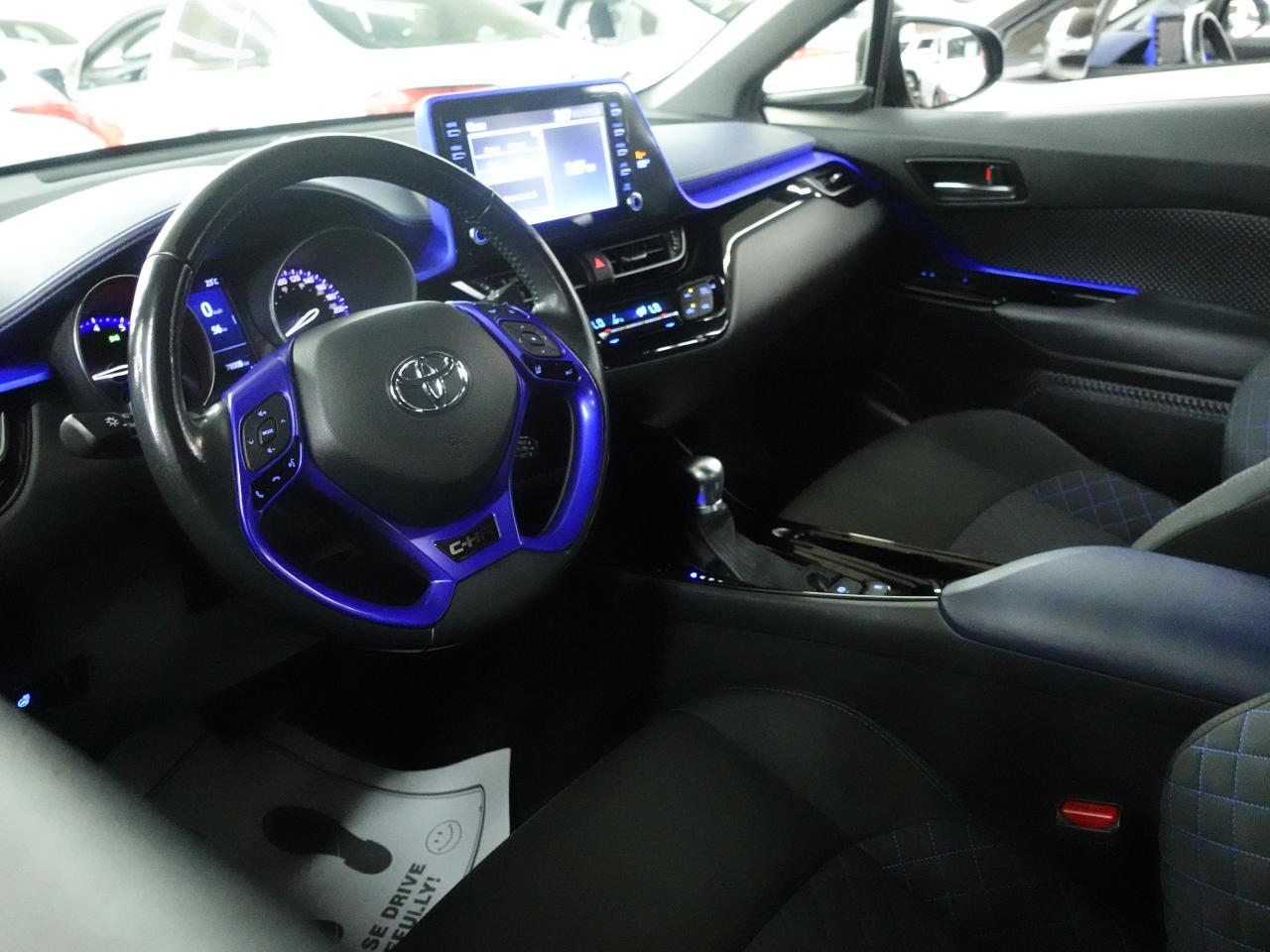 2022 Toyota C-HR XLE PREMIUM | LaneDep | Heated Seats | CarPlay