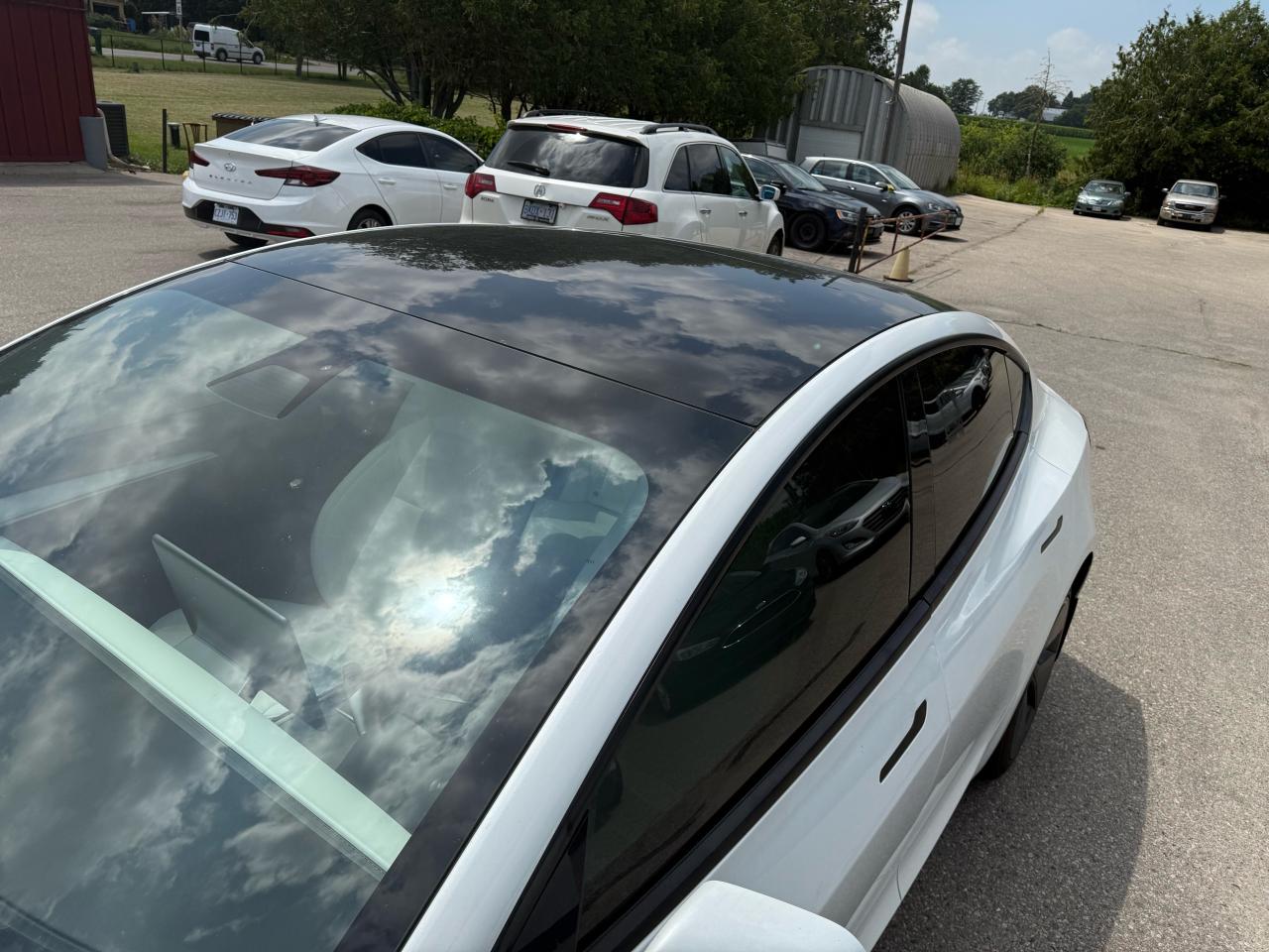 2021 Tesla Model 3 STANDARD RANGE PLUS - Photo #4