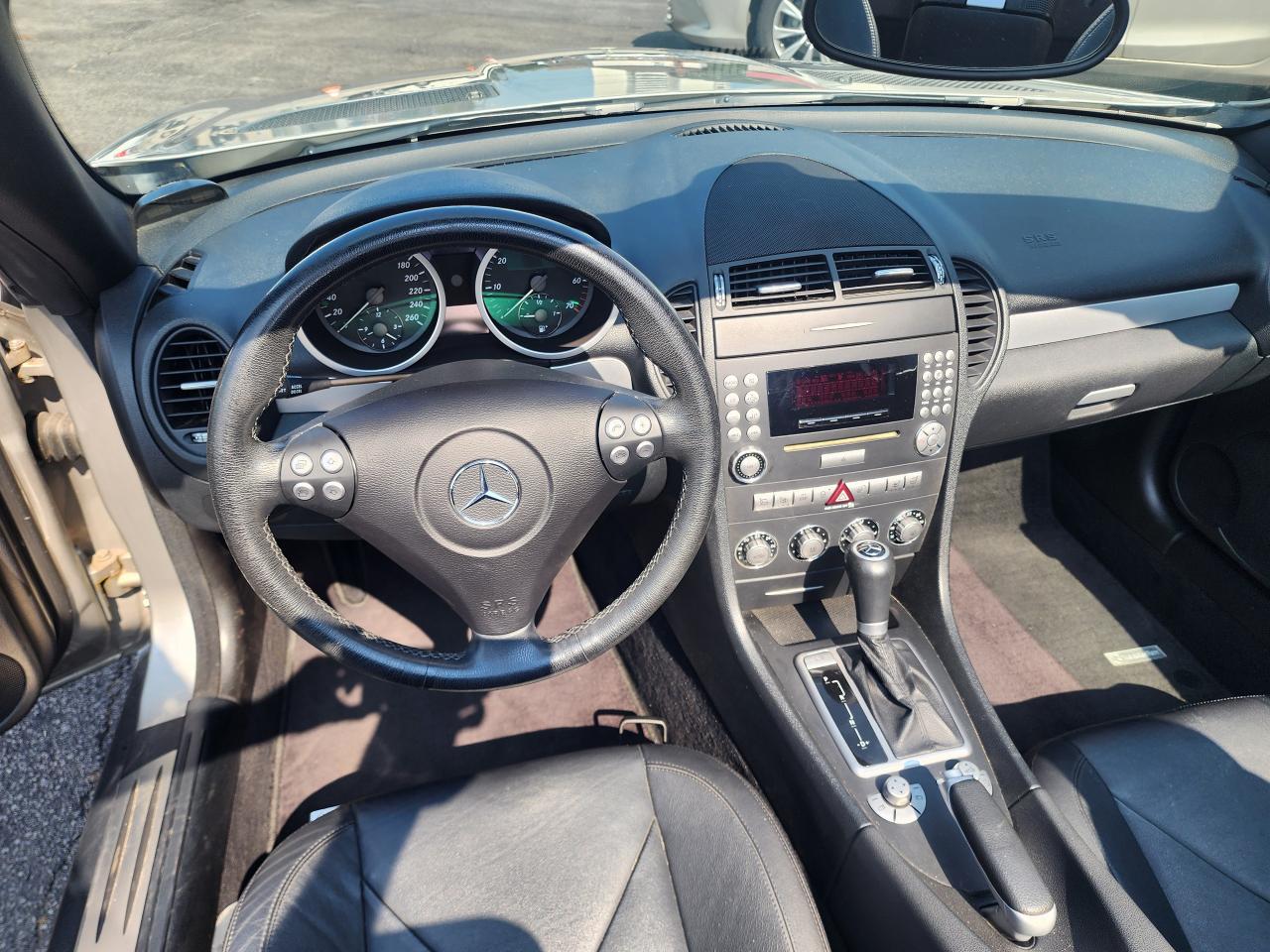 2007 Mercedes-Benz SLK 3.0L - Photo #11