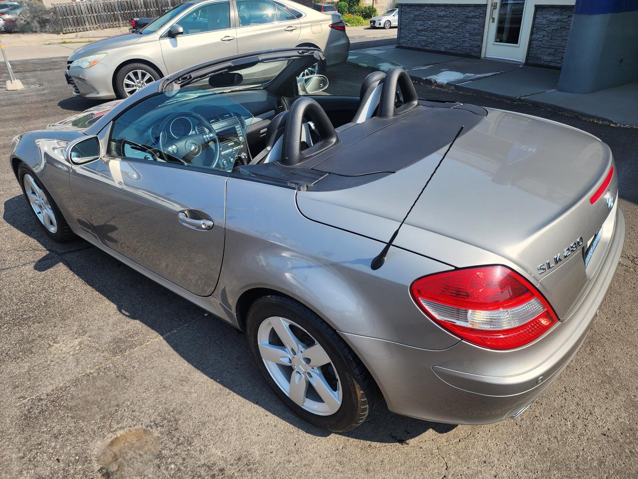 2007 Mercedes-Benz SLK 3.0L - Photo #8
