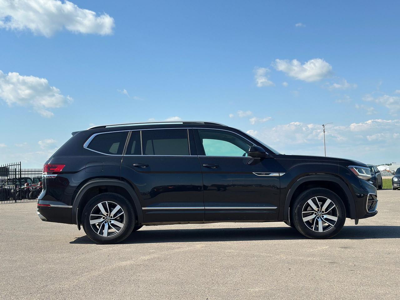 2021 Volkswagen Atlas Execline 3.6 FSI 4MOTION Photo3