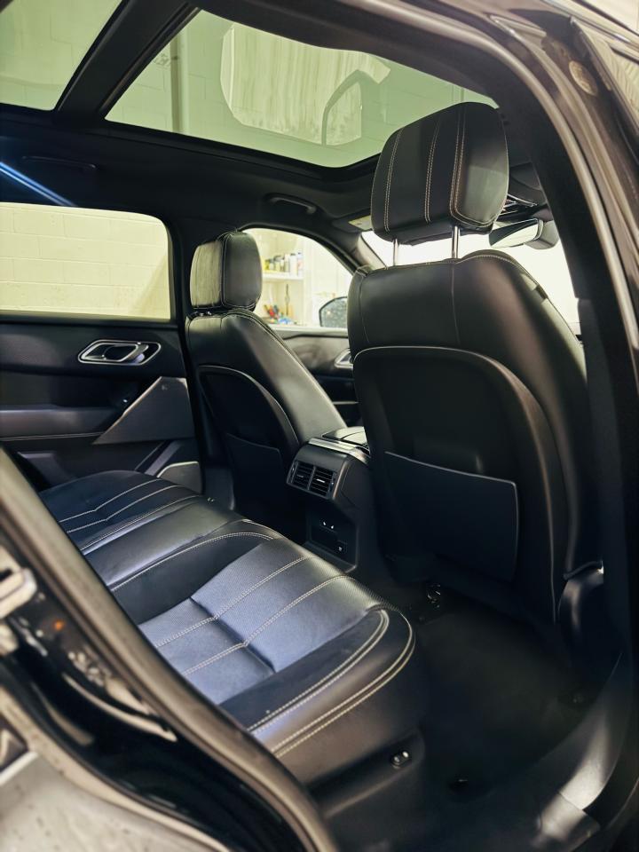 2019 Land Rover Range Rover Velar R-Dynamic SE - Photo #19