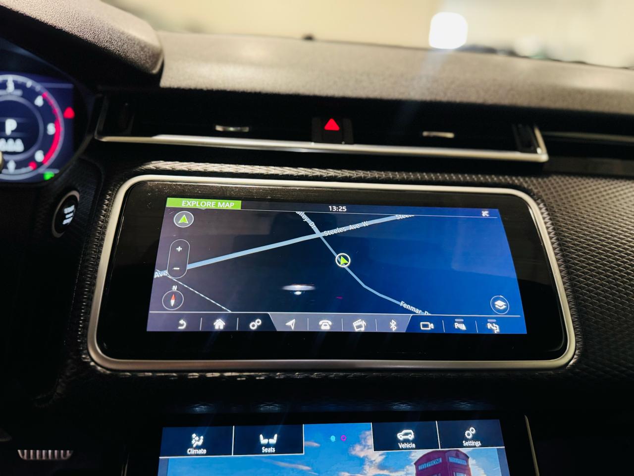 2019 Land Rover Range Rover Velar R-Dynamic SE - Photo #11