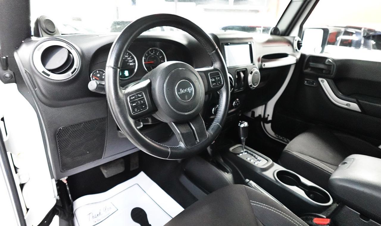 2014 Jeep Wrangler Sahara 4WD - No Accident, Hardtop - Photo #16