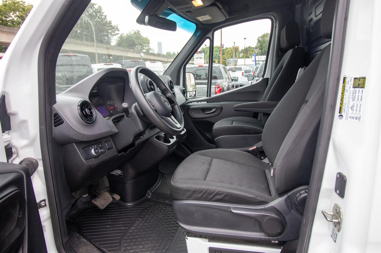 2020 Mercedes-Benz Sprinter 2500 VAN Photo5