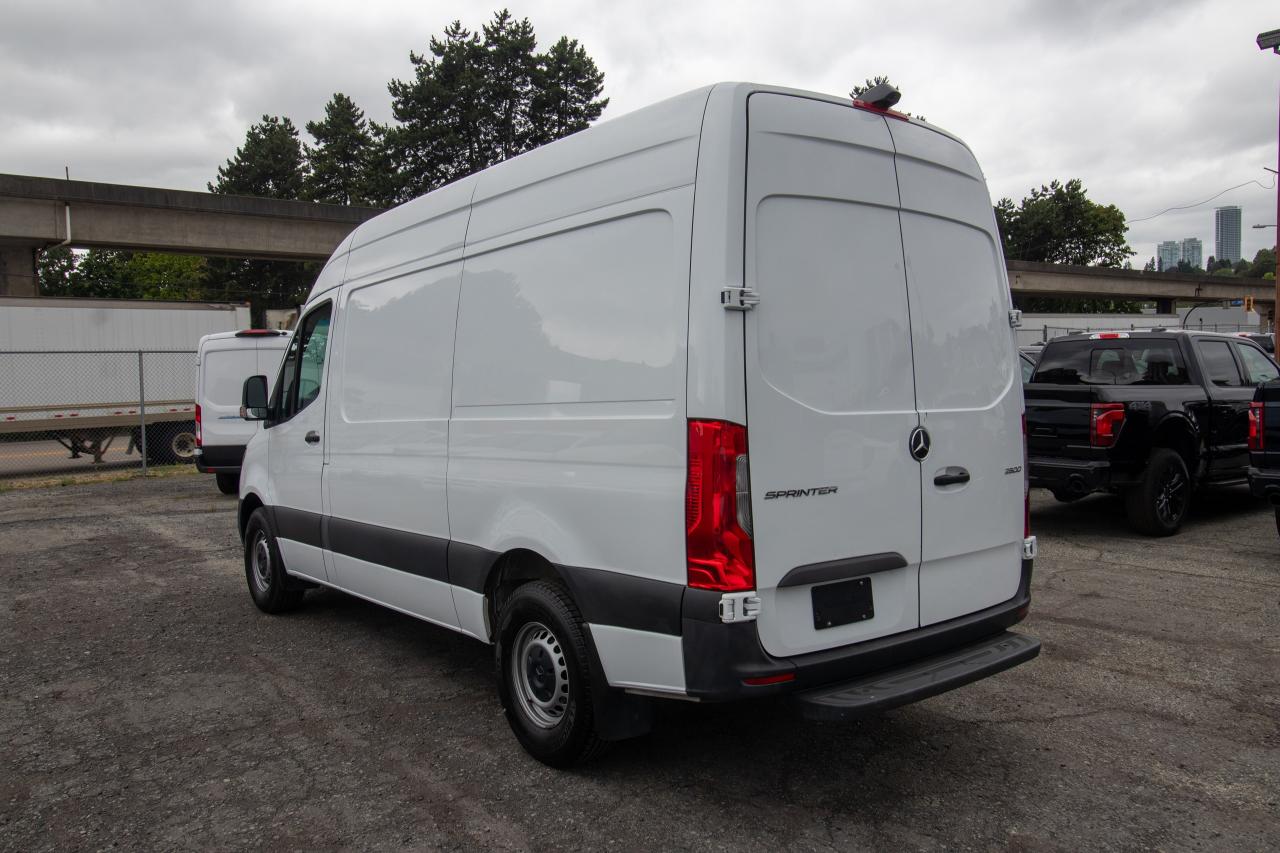 2020 Mercedes-Benz Sprinter 2500 VAN Photo5