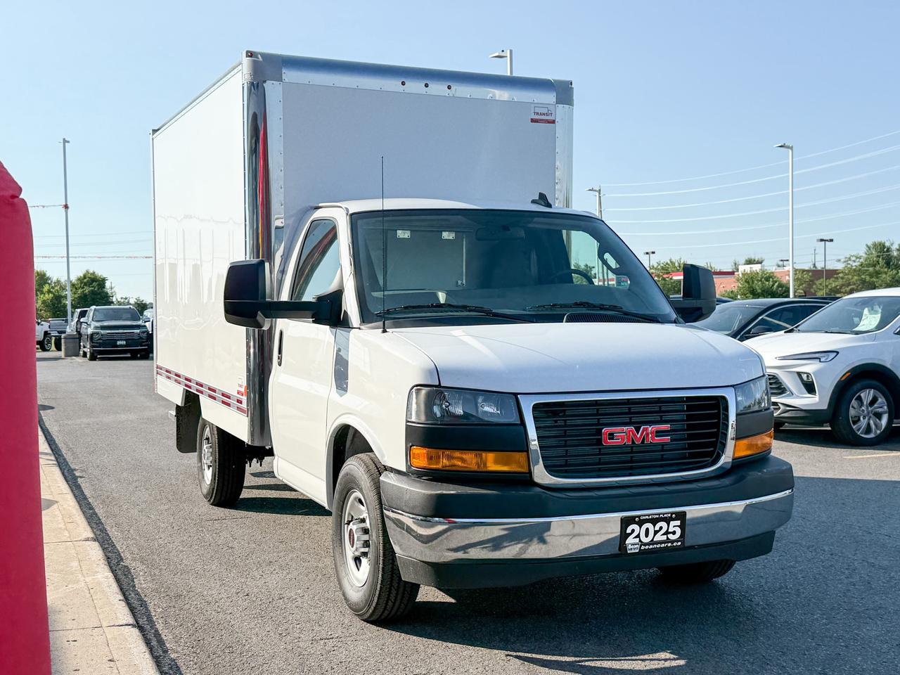 2025 GMC Savana Cutaway Work Van 4.3L V8 WITH REMOTE ENTRY, CRUISE CONTROL, A/C, REAR VISION CAMERA, AM/FM STEREO Photo