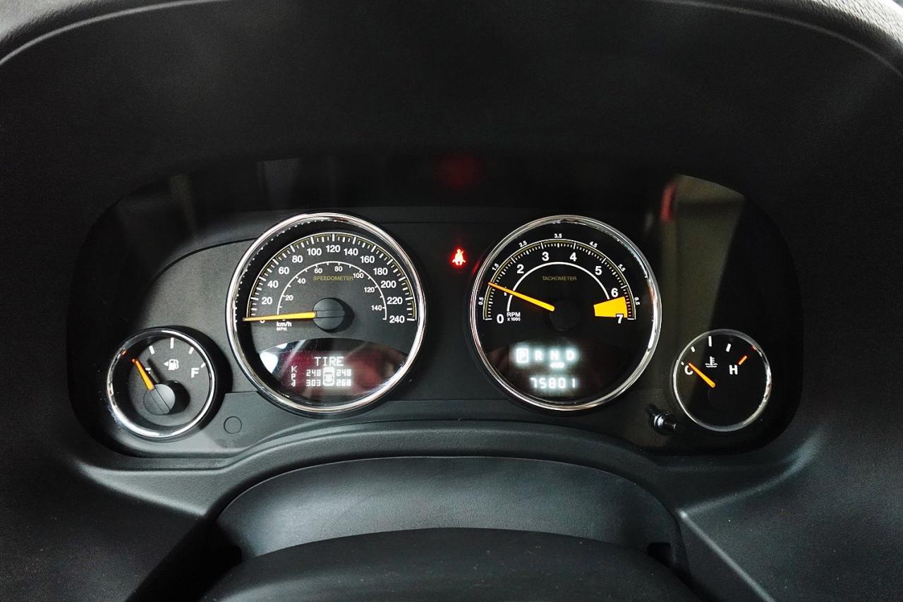 2016 Jeep Compass NORTH,4X4,NO ACCIDENT,LOW KM,ALL SERVICE RECORDS - Photo #26