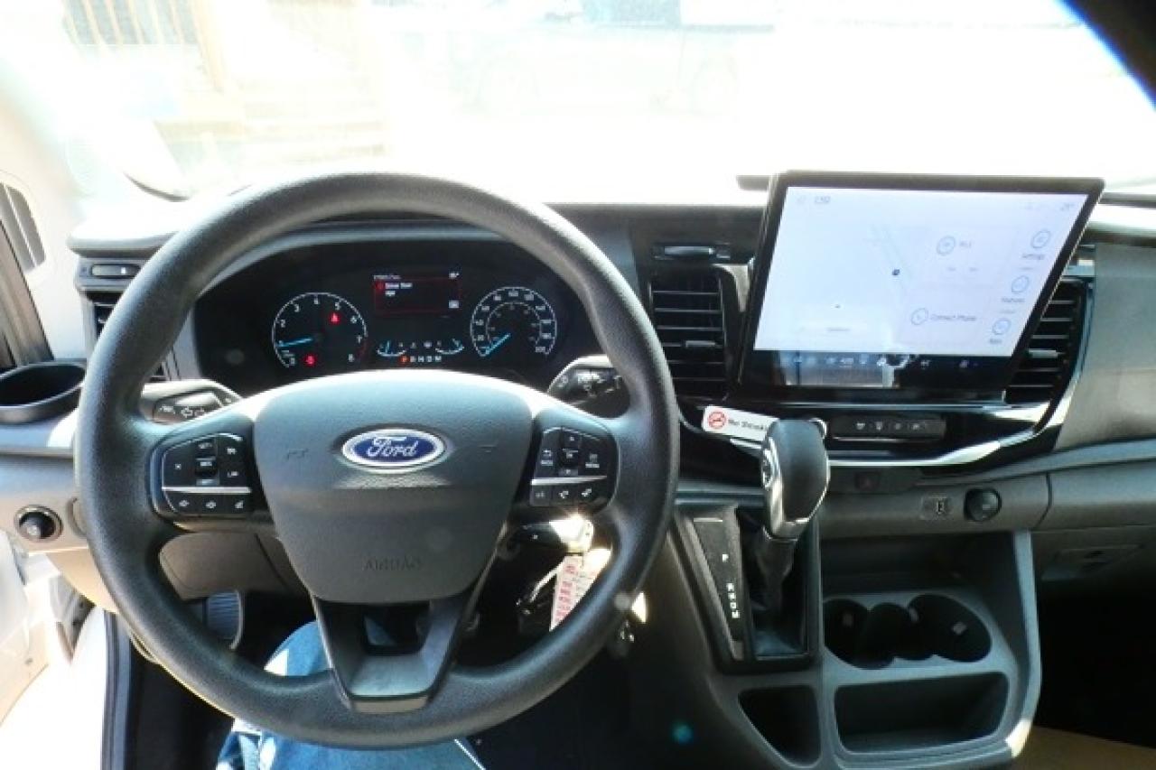2023 Ford Transit 350 XLT Med Roof 12 pass. AWD w/cloth, NAV, BUC - Photo #12