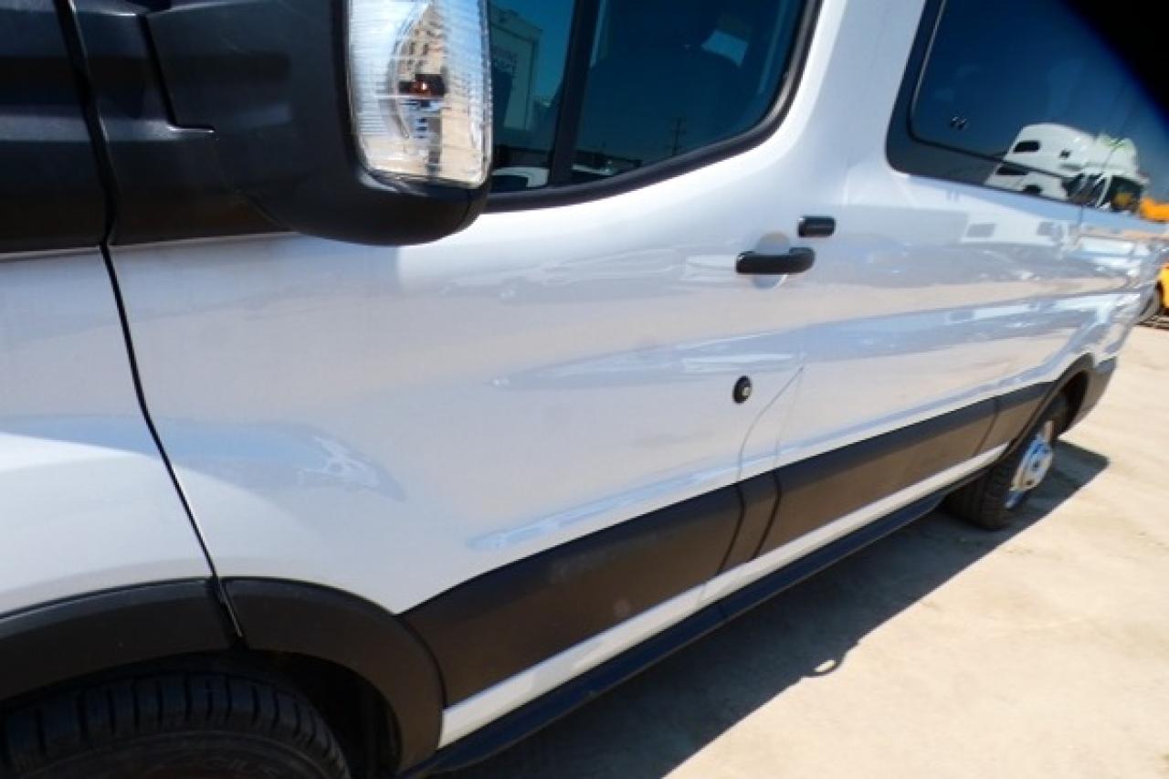 2023 Ford Transit 350 XLT Med Roof 12 pass. AWD w/cloth, NAV, BUC - Photo #22