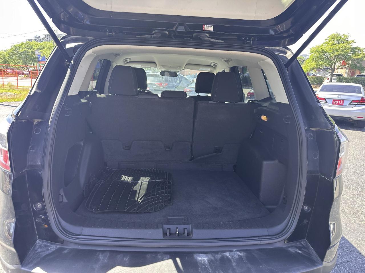 2017 Ford Escape SE - Photo #5
