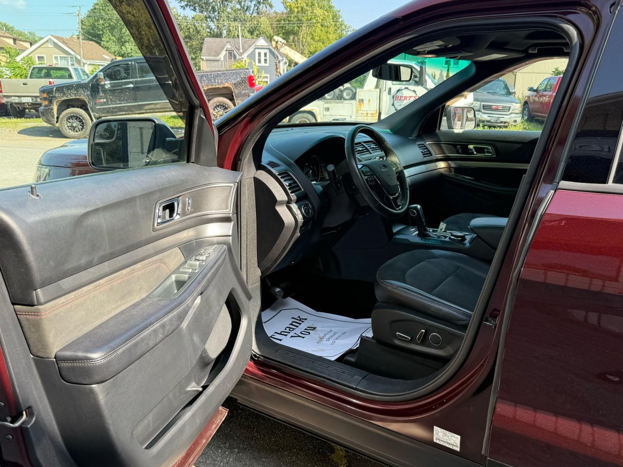 Used 2018 Ford Explorer XLT for sale in Mount Brydges, ON