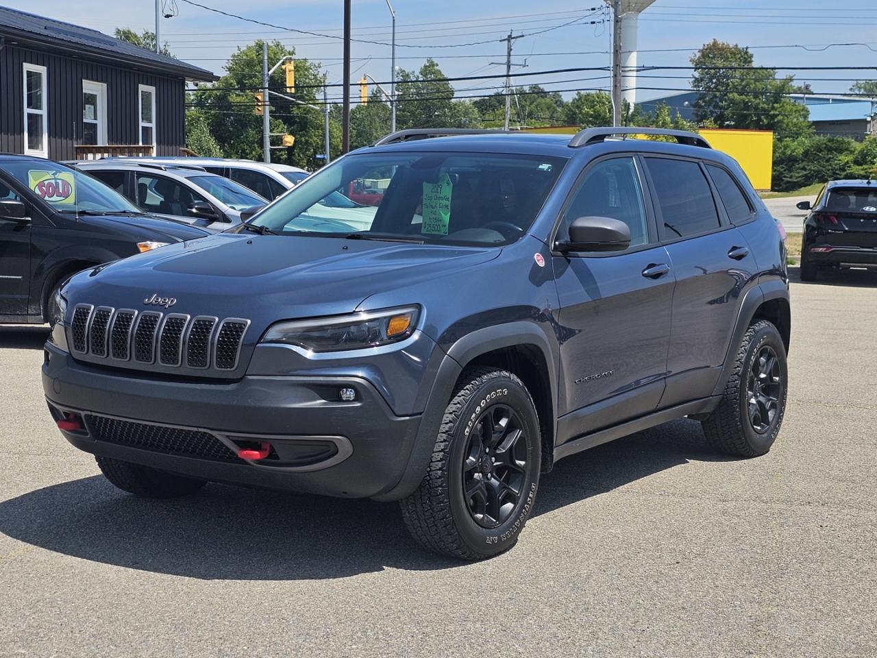 Used 2019 Jeep Cherokee Trailhawk 4WD for sale in Gananoque, ON