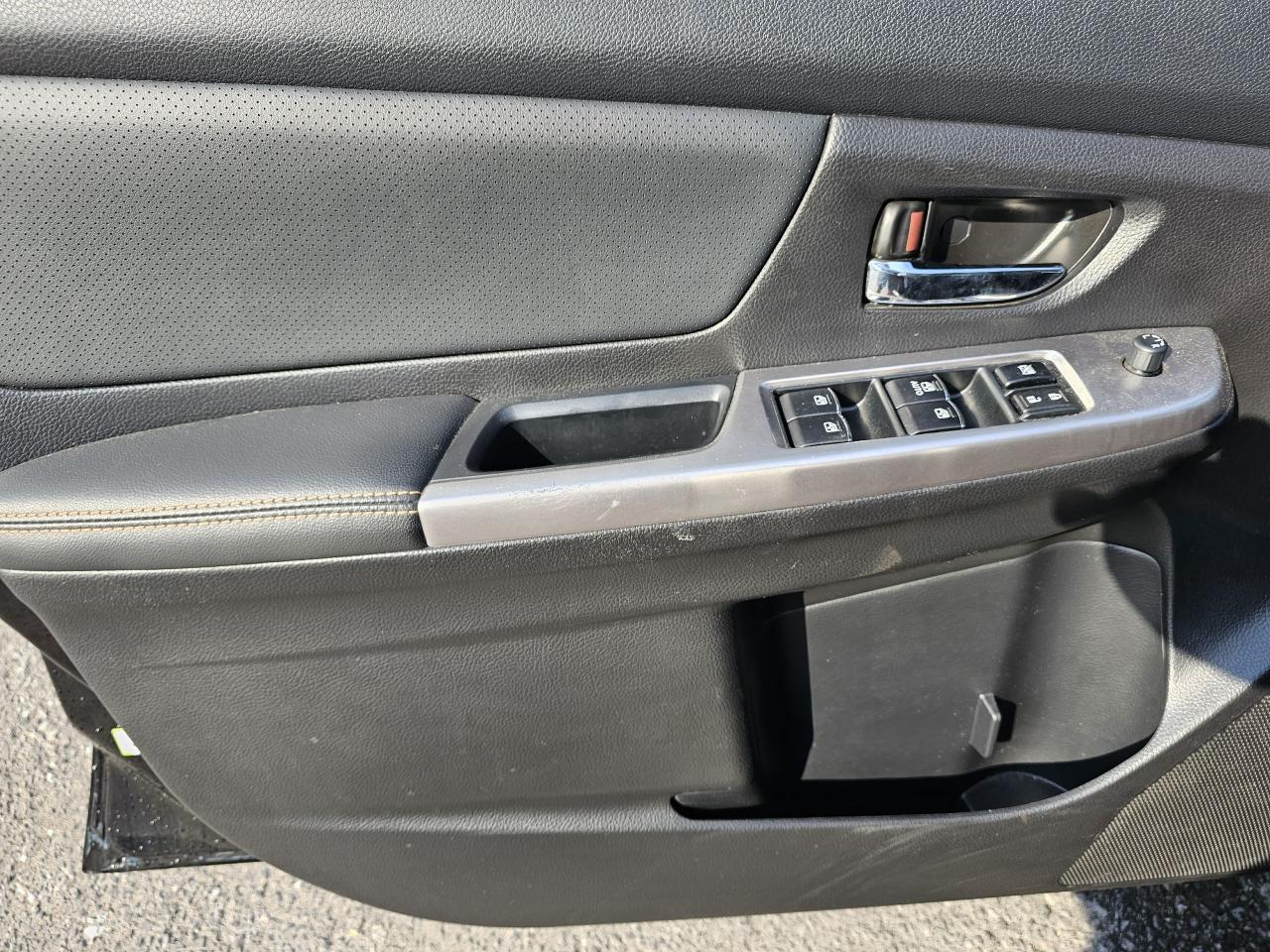 2017 Subaru Crosstrek CVT Limited w/Tech Pkg, FULLY LOADED, ONLY 40KM - Photo #17