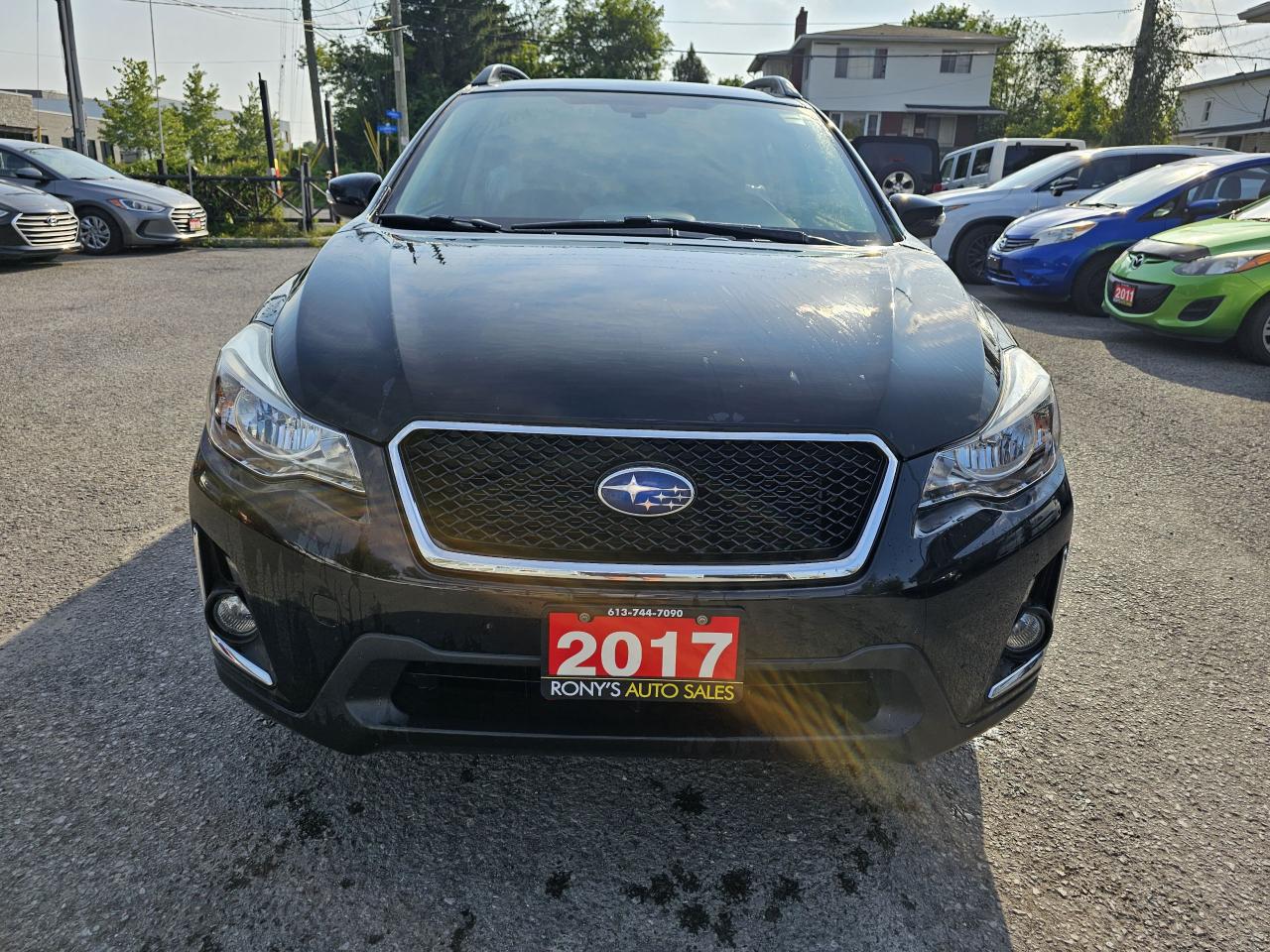 2017 Subaru Crosstrek CVT Limited w/Tech Pkg, FULLY LOADED, ONLY 40KM - Photo #2
