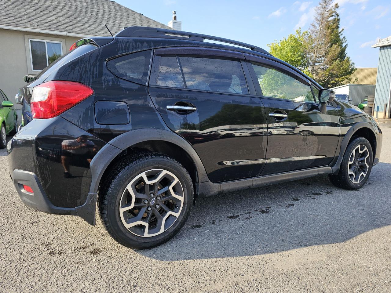 2017 Subaru Crosstrek CVT Limited w/Tech Pkg, FULLY LOADED, ONLY 40KM - Photo #4