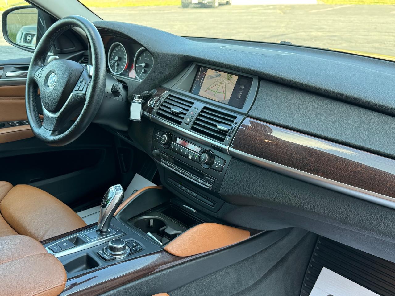 2011 BMW X6 xDrive 35i **DEALER SERVICED** - Photo #35