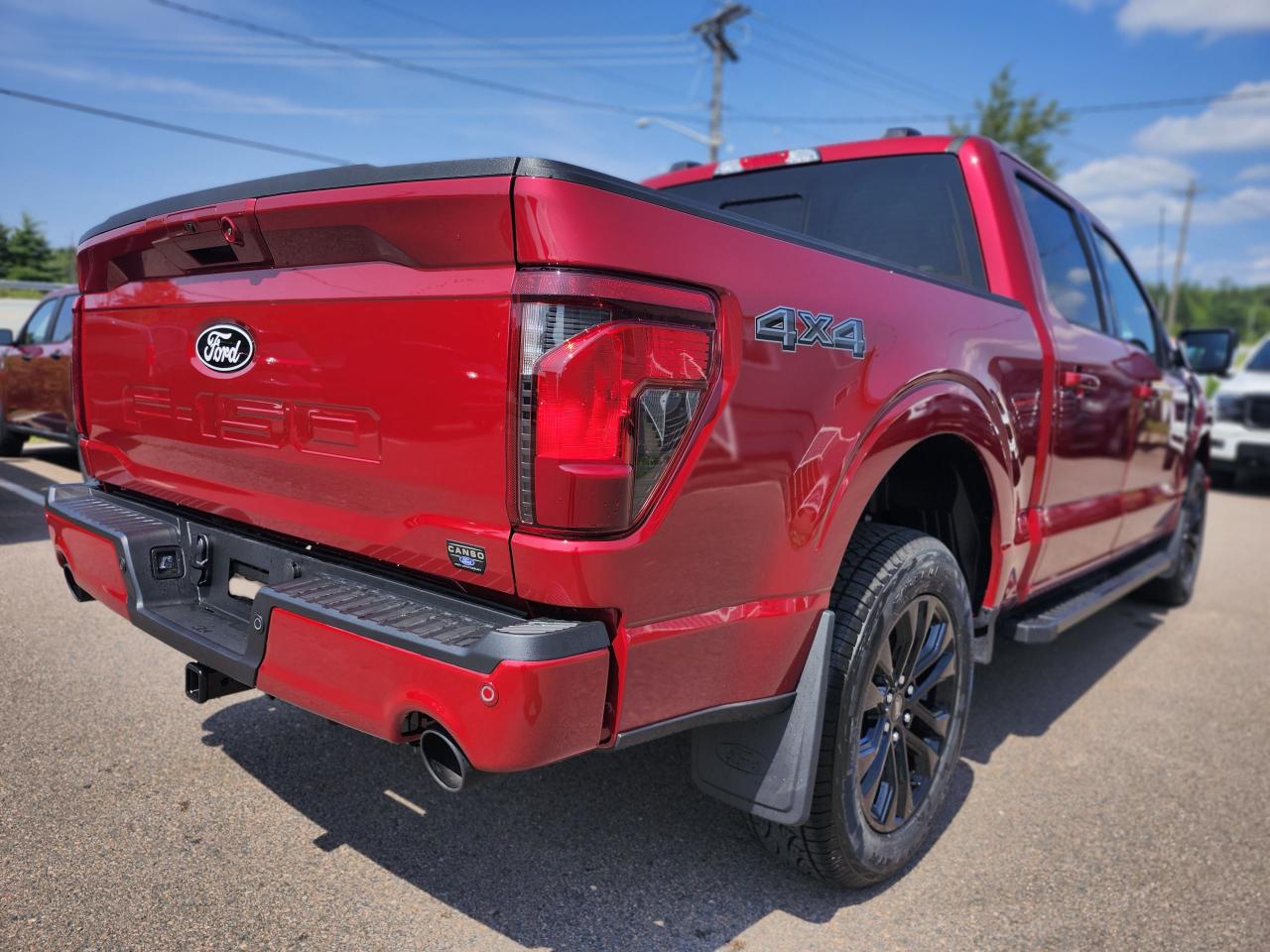 2025 Ford F-150 XLT 4WD SuperCrew 5.5' Box Photo4