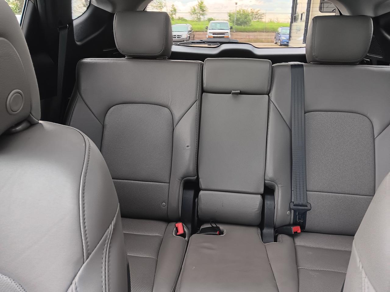 2017 Hyundai Santa Fe Sport Limited AWD Lthr,Nav BU Cam, Blindspot, Pano roof - Photo #18