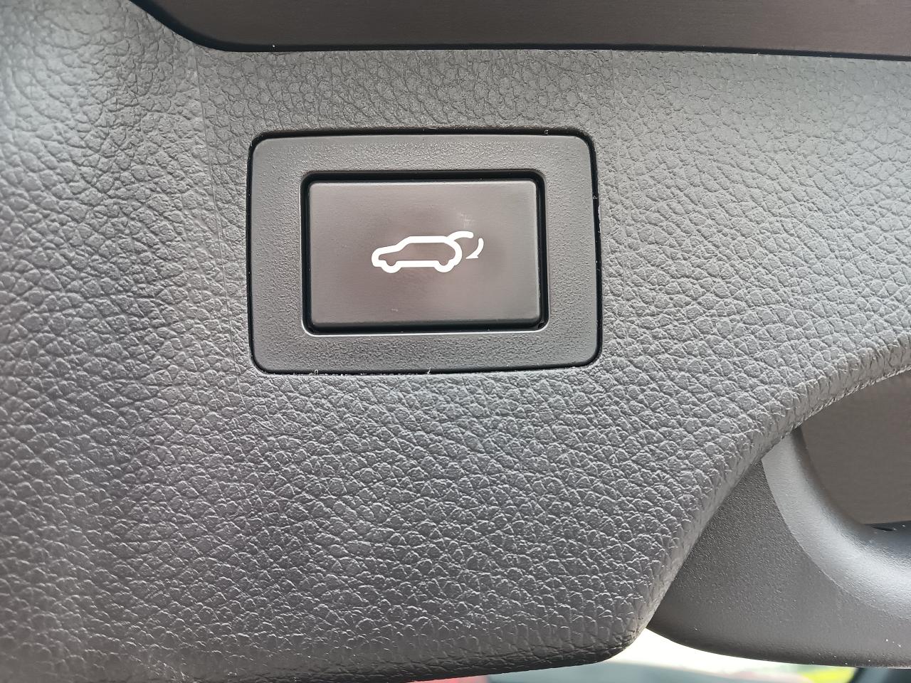 2017 Hyundai Santa Fe Sport Limited AWD Lthr,Nav BU Cam, Blindspot, Pano roof - Photo #25