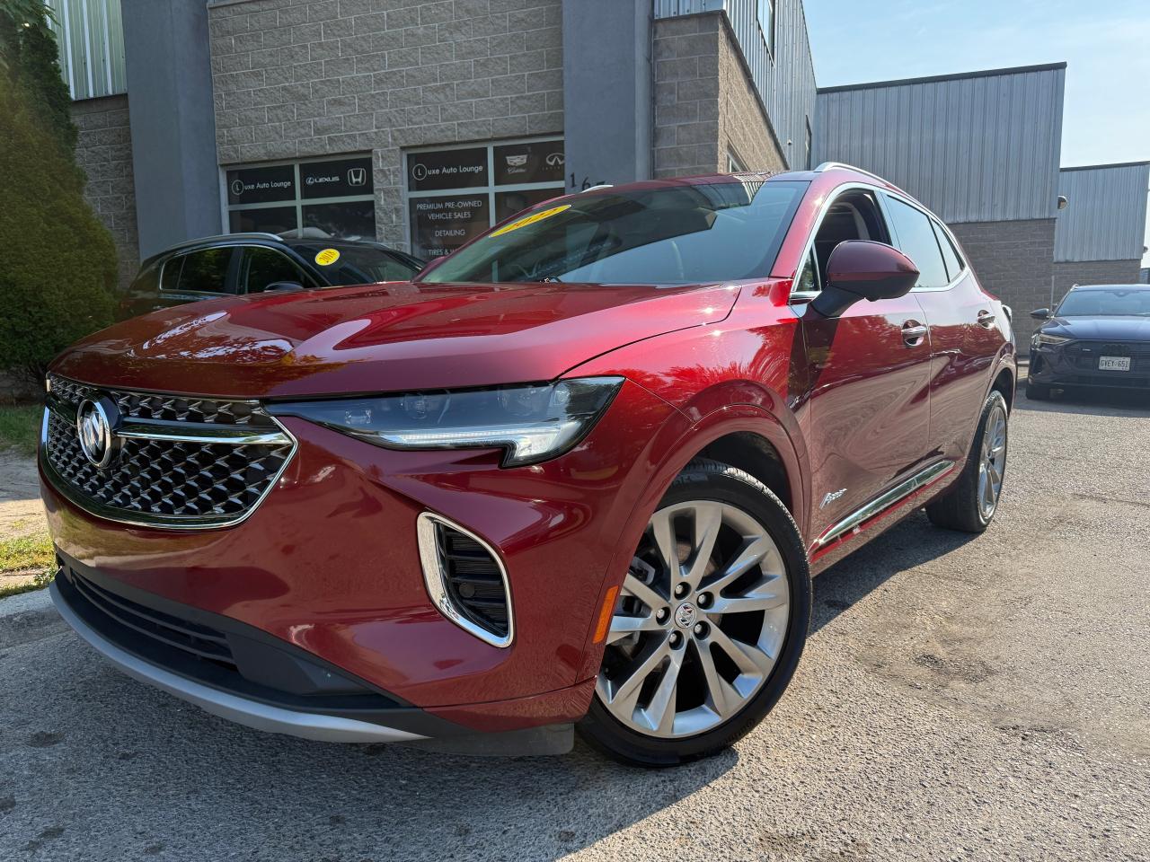 2022 Buick Envision Avenir - LOW KM, BOSE, PANO ROOF, NAV, SUPER CLEAN