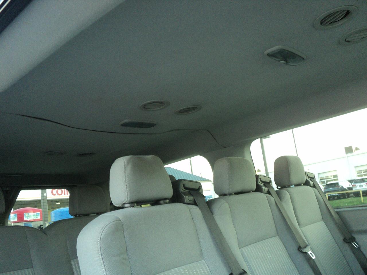 2015 Ford Transit T-150 XL 8Seater 3.7L6cyl  LowRoof Sliding RH Dr - Photo #13