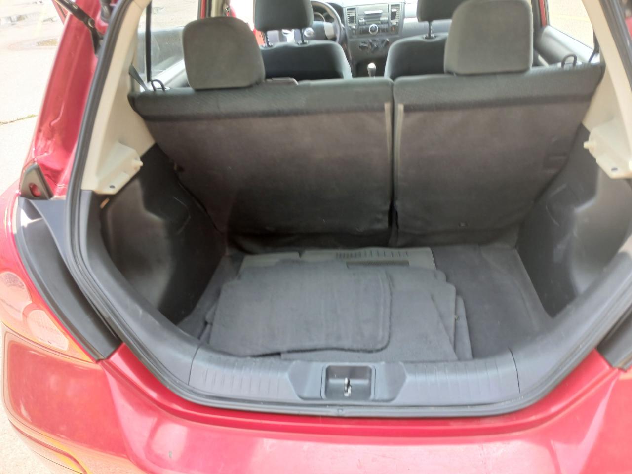 2012 Nissan Versa S - Photo #12