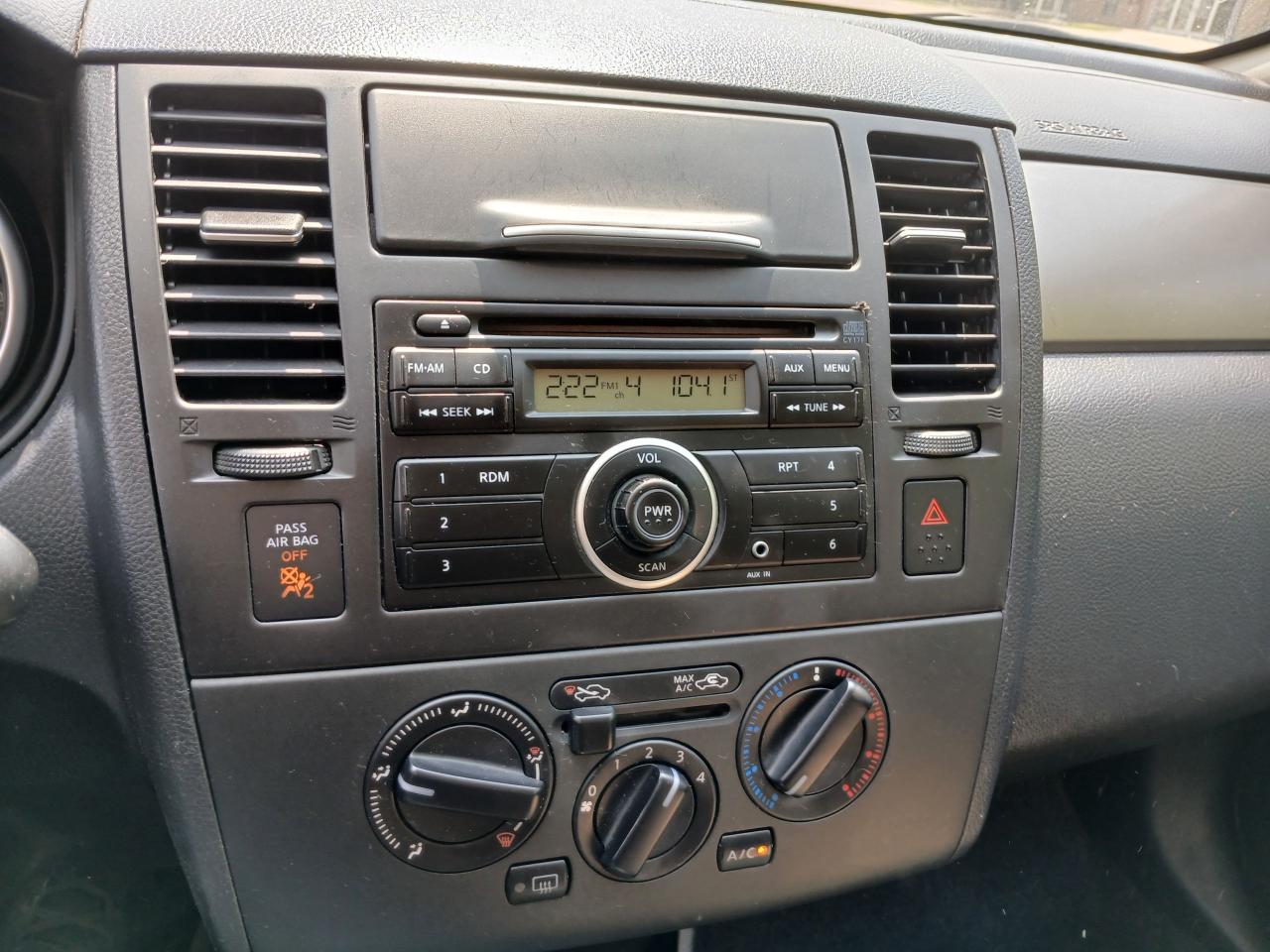 2012 Nissan Versa S - Photo #13