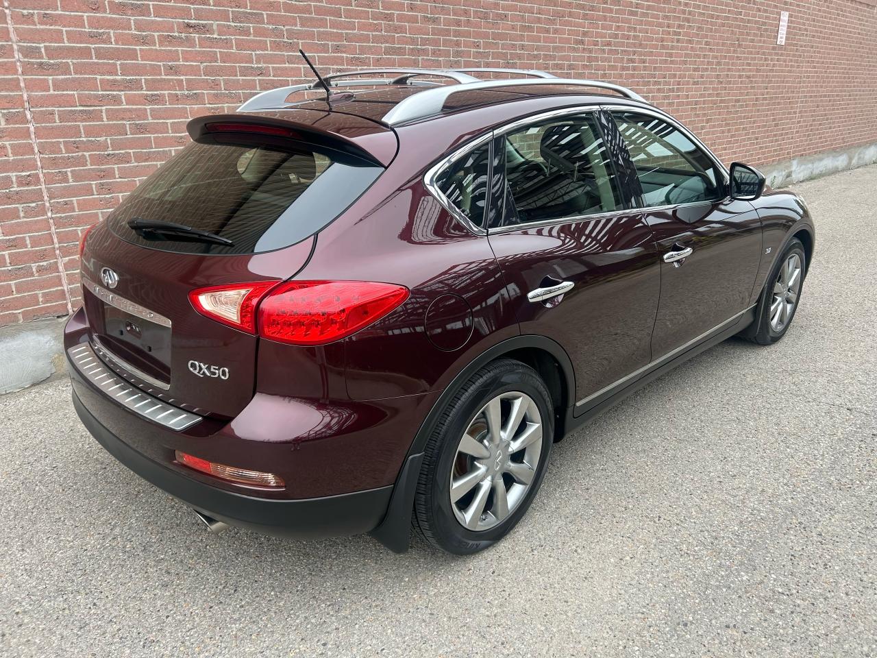 2015 Infiniti QX50  - Photo #3