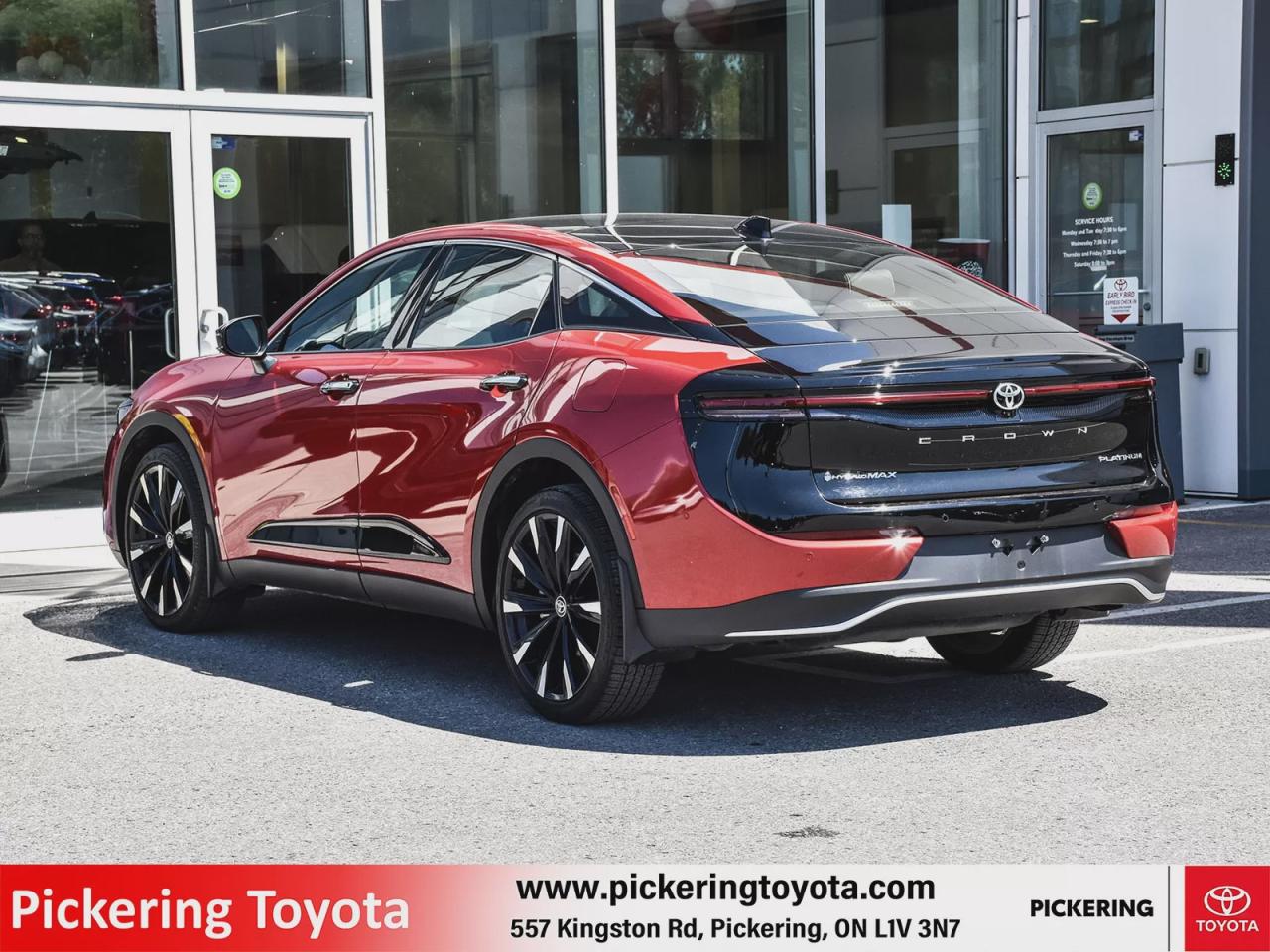 2025 Toyota Crown Platinum Photo2