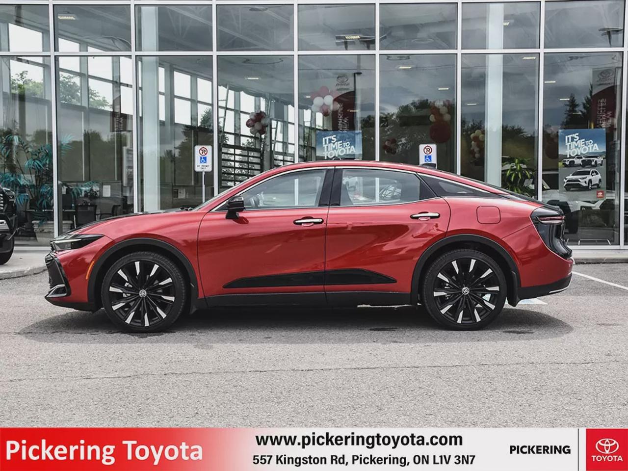 2025 Toyota Crown Platinum Photo