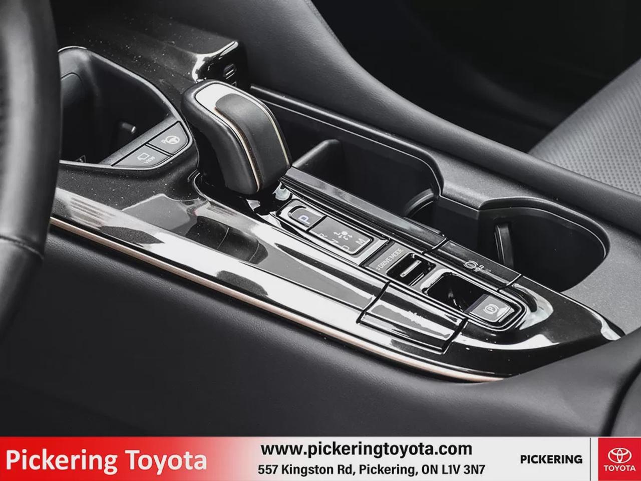 2025 Toyota Crown Platinum Photo