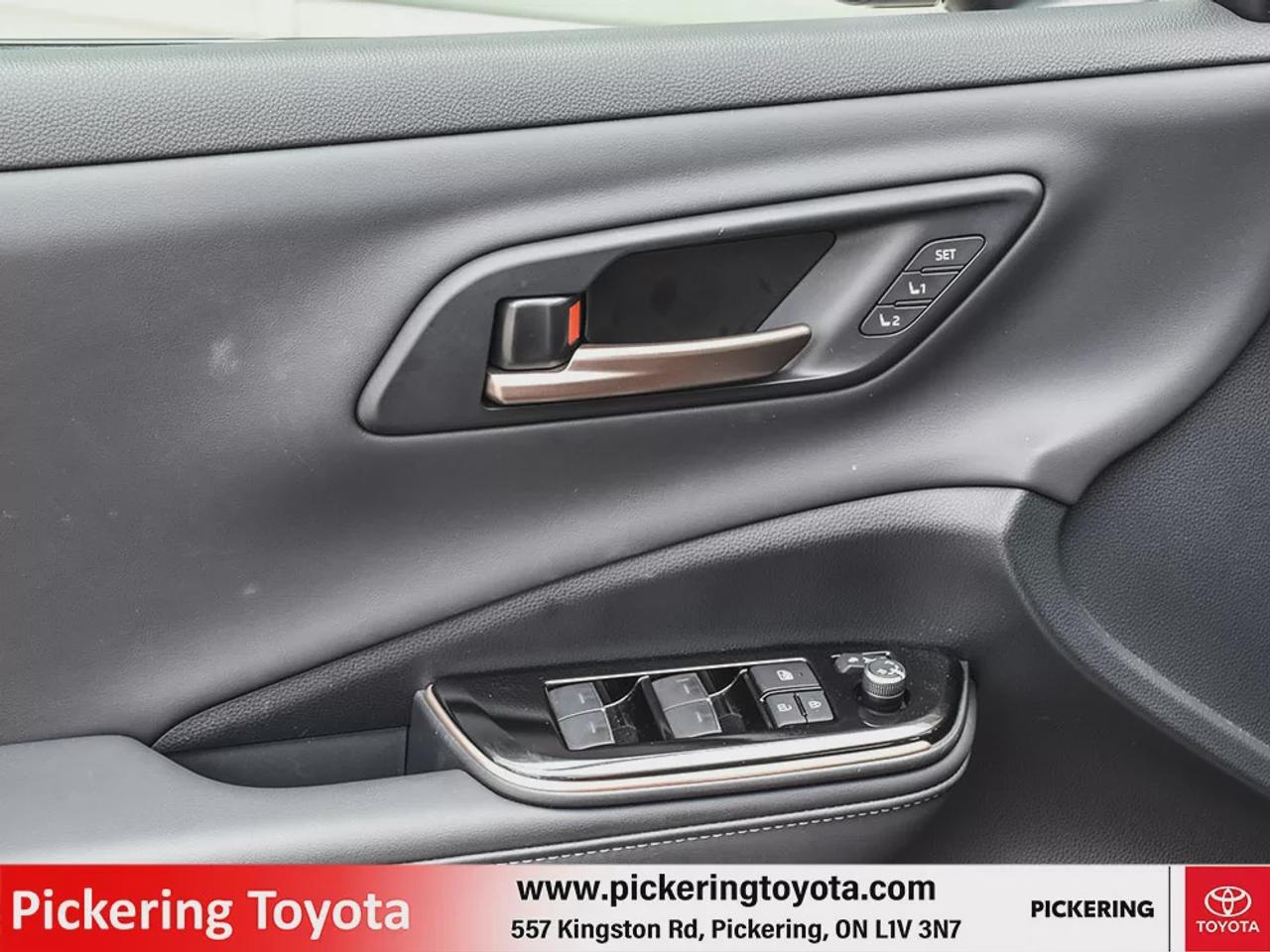 2025 Toyota Crown Platinum Photo