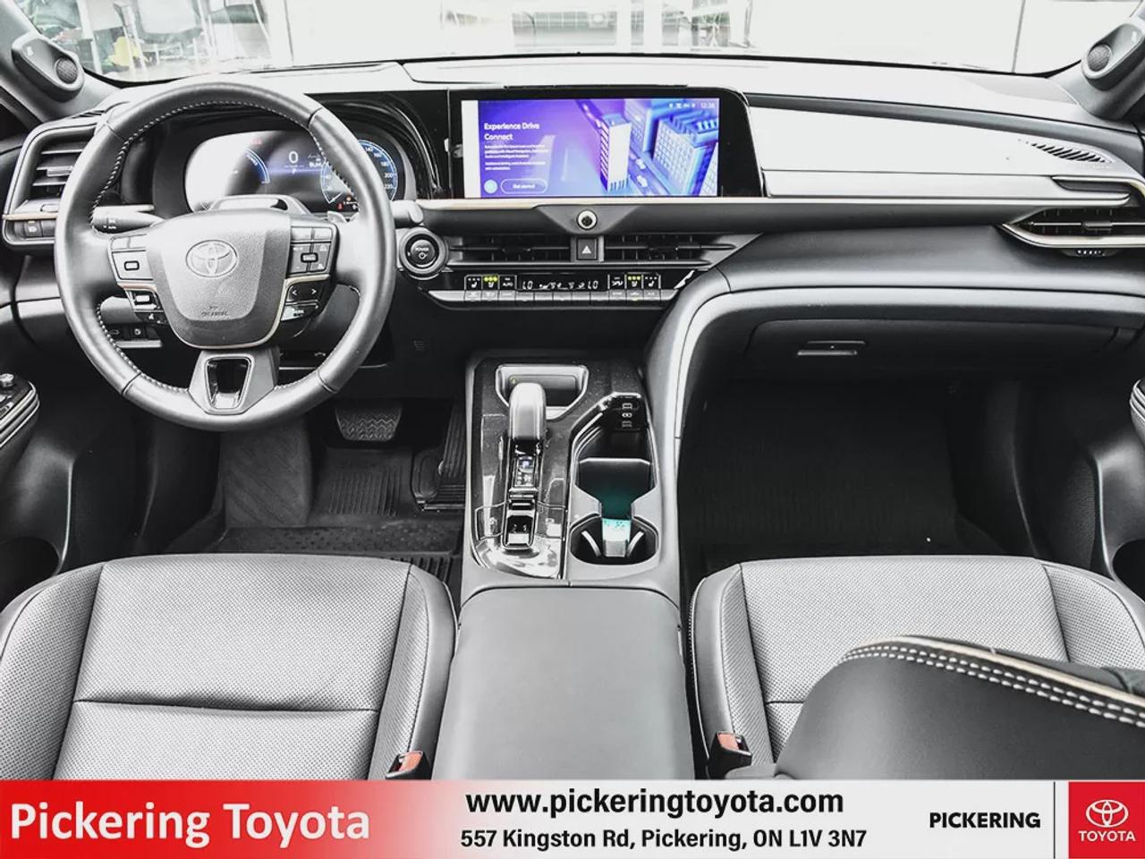 2025 Toyota Crown Platinum Photo