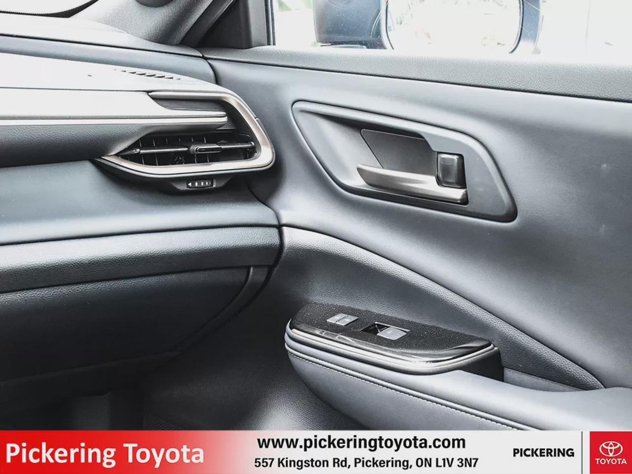 2025 Toyota Crown Platinum Photo