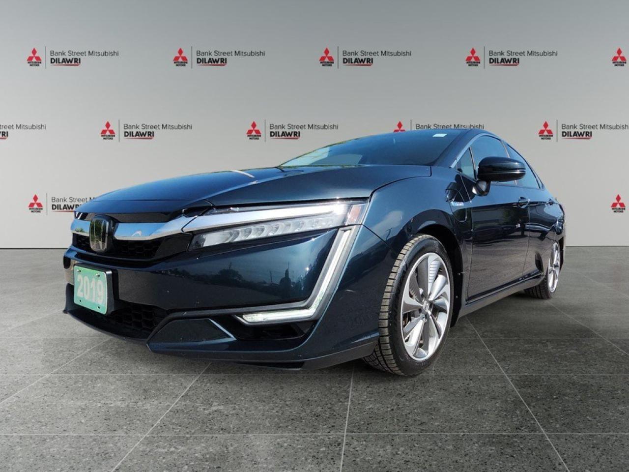 Used 2019 Honda Clarity Plug-In Hybrid Touring Sedan for sale in Gloucester, ON