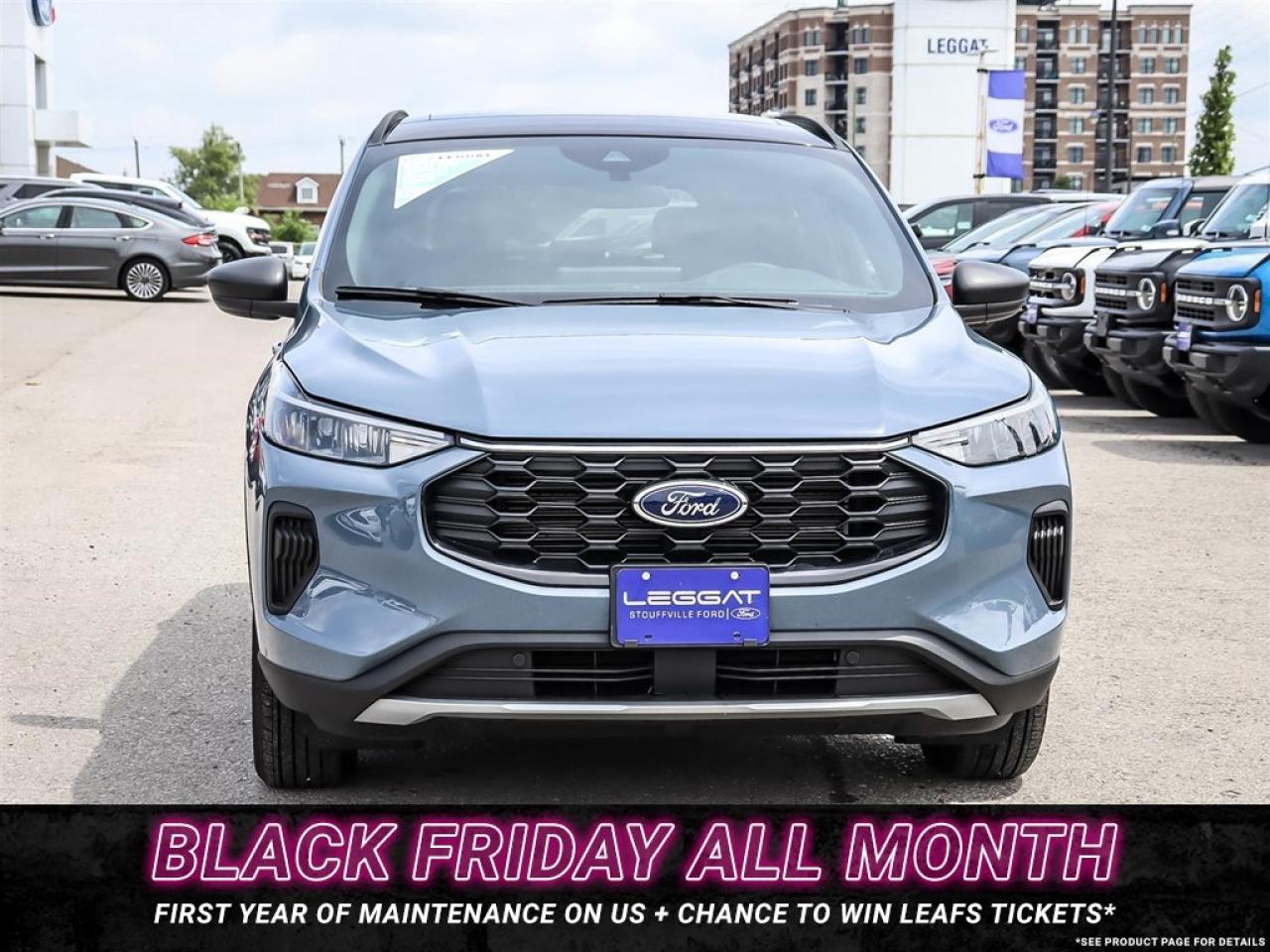 2025 Ford Escape ST-Line AWD HEV Photo2