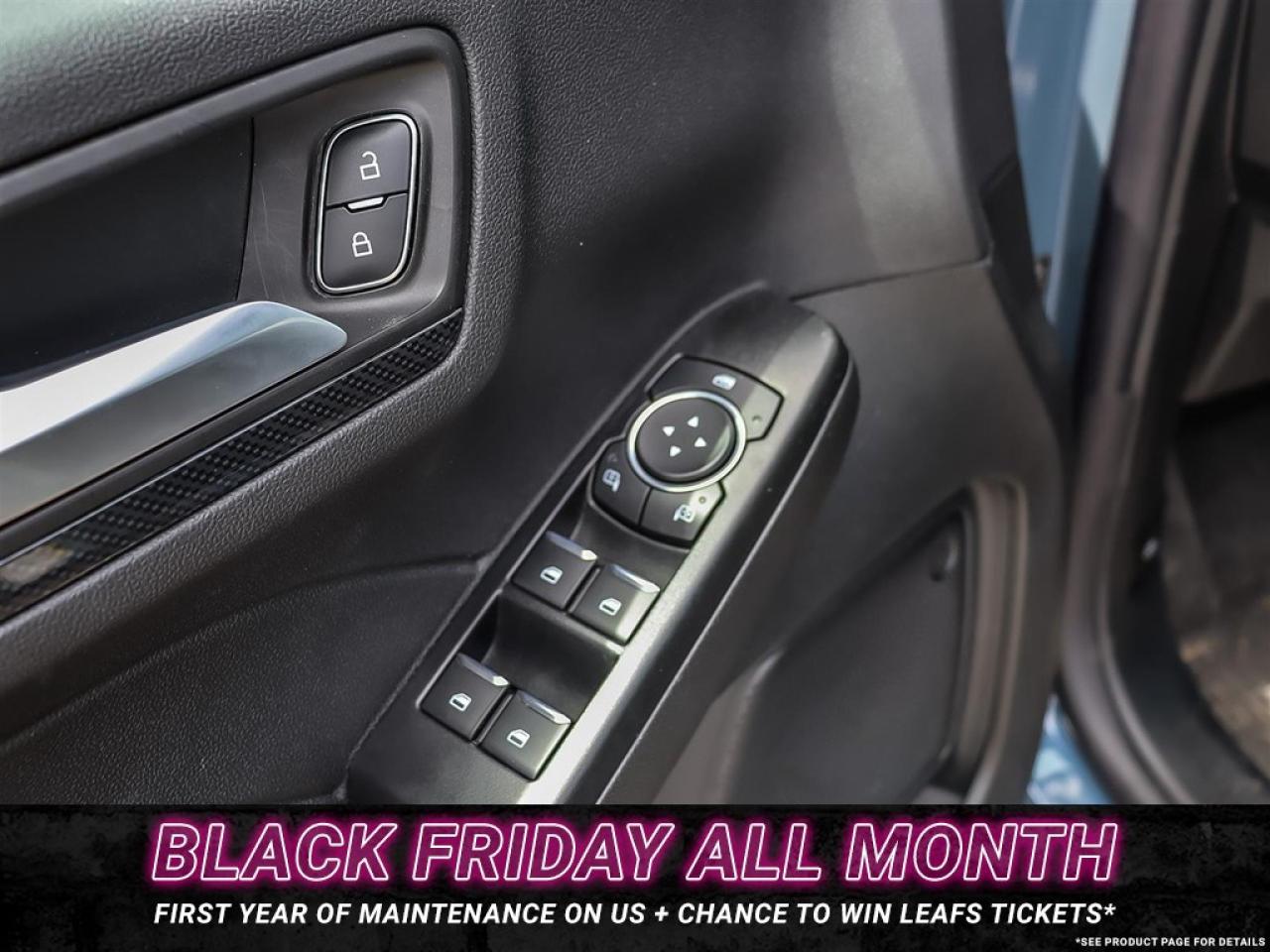 2025 Ford Escape ST-Line AWD HEV Photo