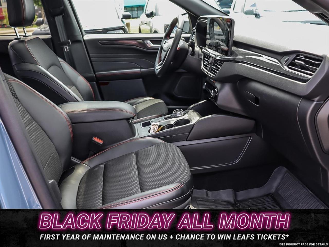 2025 Ford Escape ST-Line AWD HEV Photo