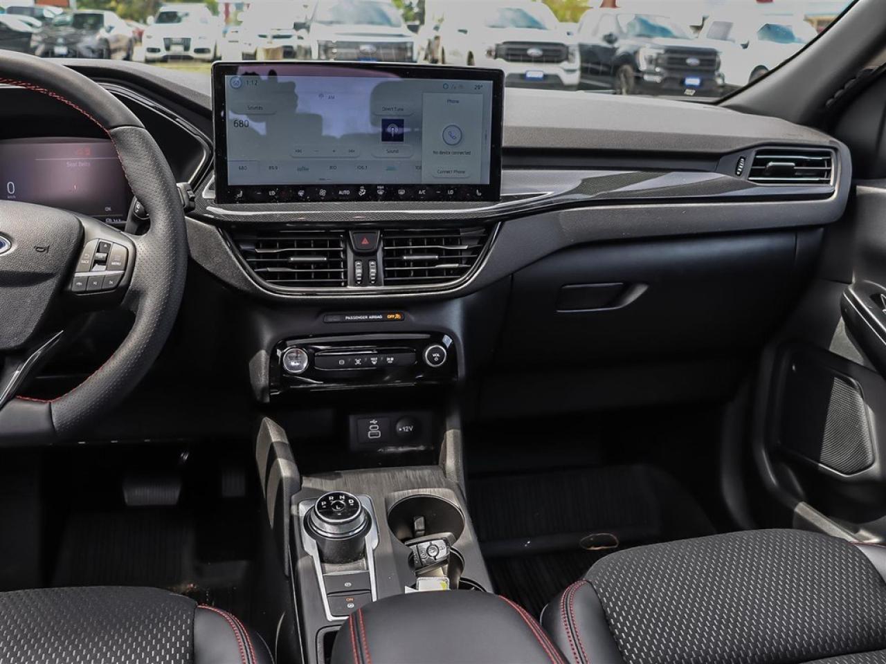 2025 Ford Escape ST-Line AWD HEV Photo