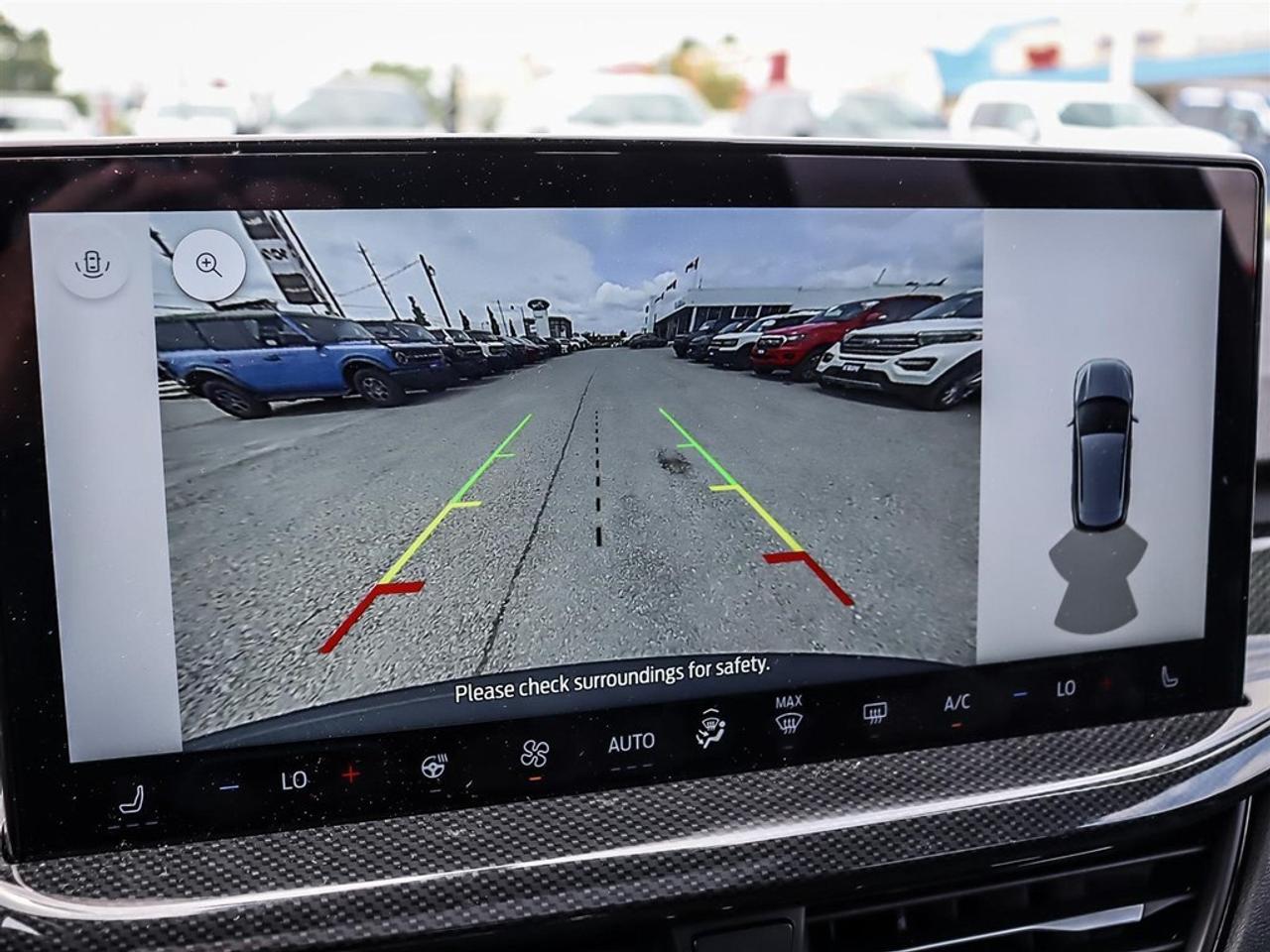 2025 Ford Escape ST-Line AWD HEV Photo