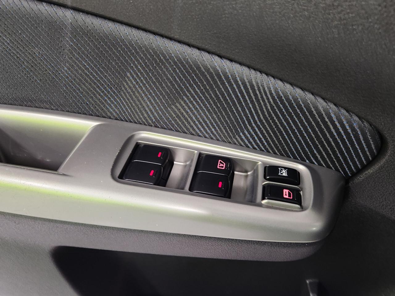 2010 Subaru Forester X Touring SUNROOF HEATED SEATS ICE COLD A/C - Photo #30
