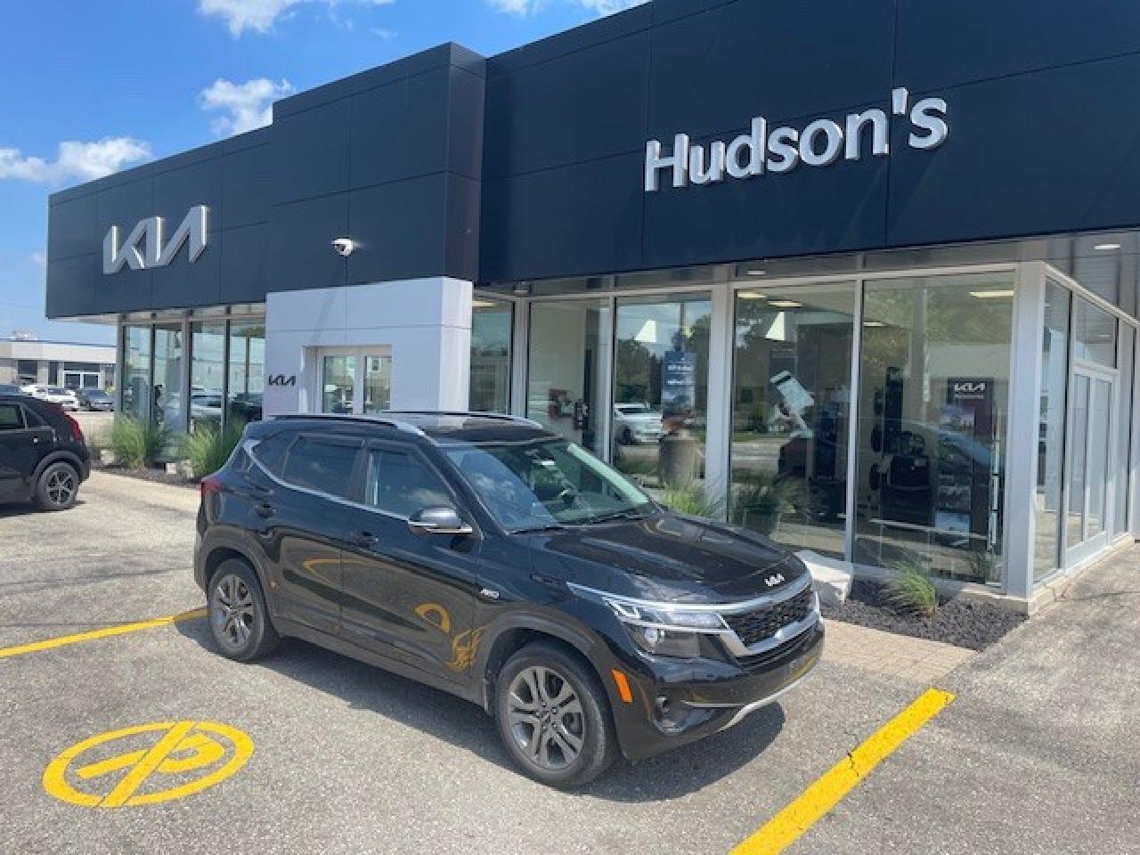 Used 2023 Kia Seltos One Owner | EX | AWD | Sunroof | 17