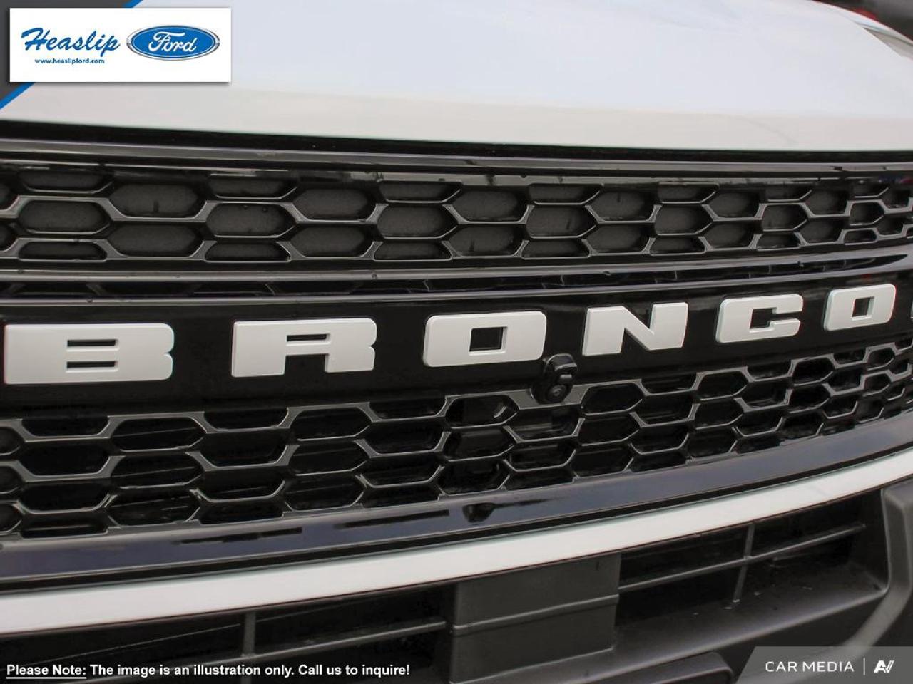 2025 Ford Bronco Sport Outer Banks 4X4 Photo5