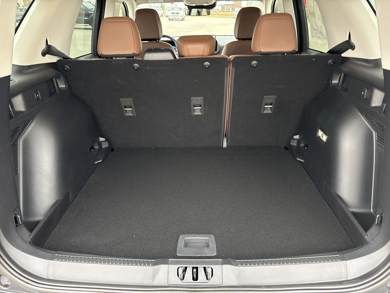 2025 Ford Bronco Sport Outer Banks 4X4 Photo5