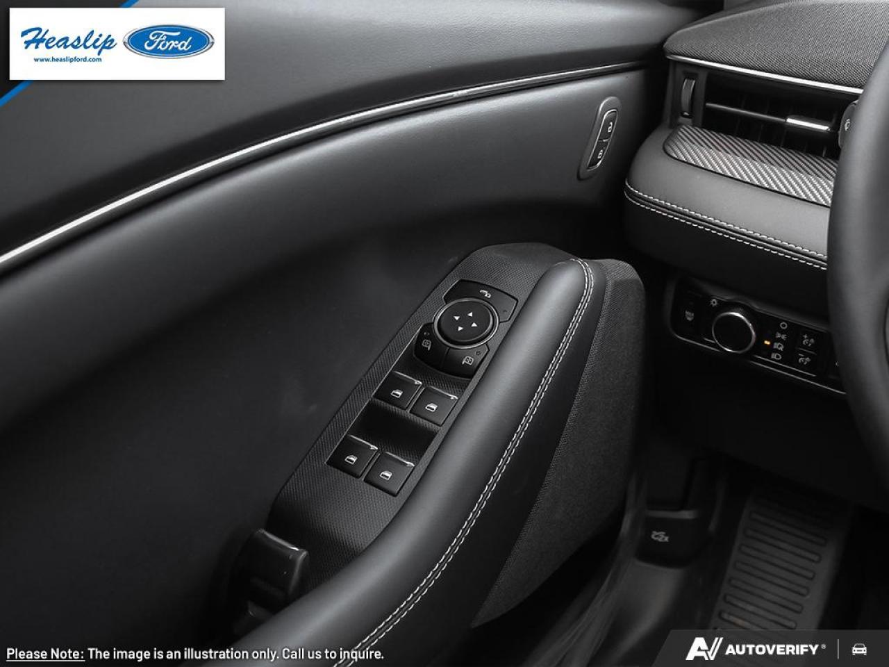 2025 Ford Mustang Mach-E Select Photo5