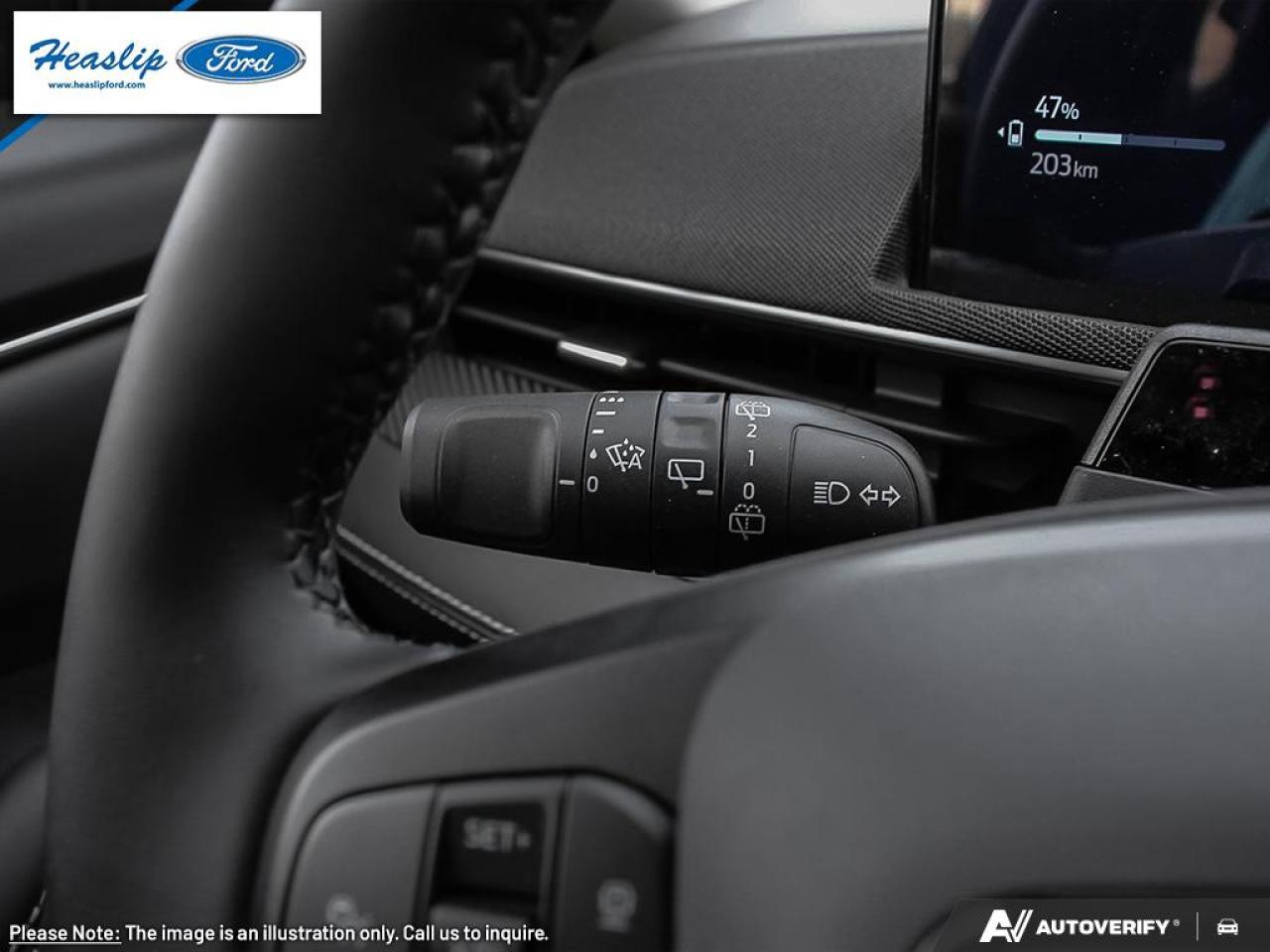 2025 Ford Mustang Mach-E Select Photo5