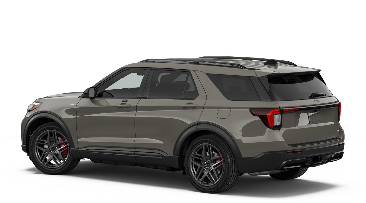 2026 Ford Explorer ST-Line Photo