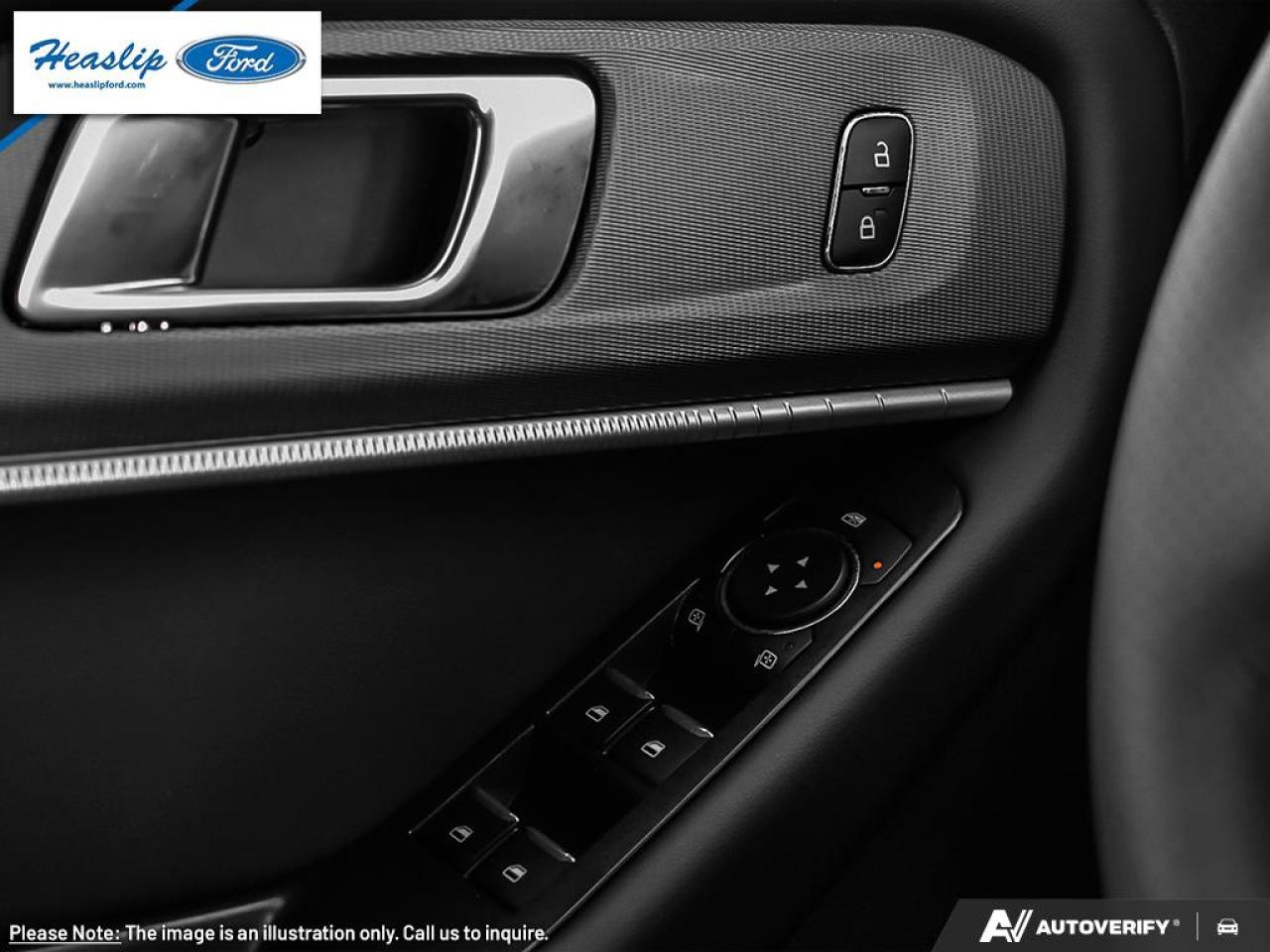 2026 Ford Explorer ST-Line Photo